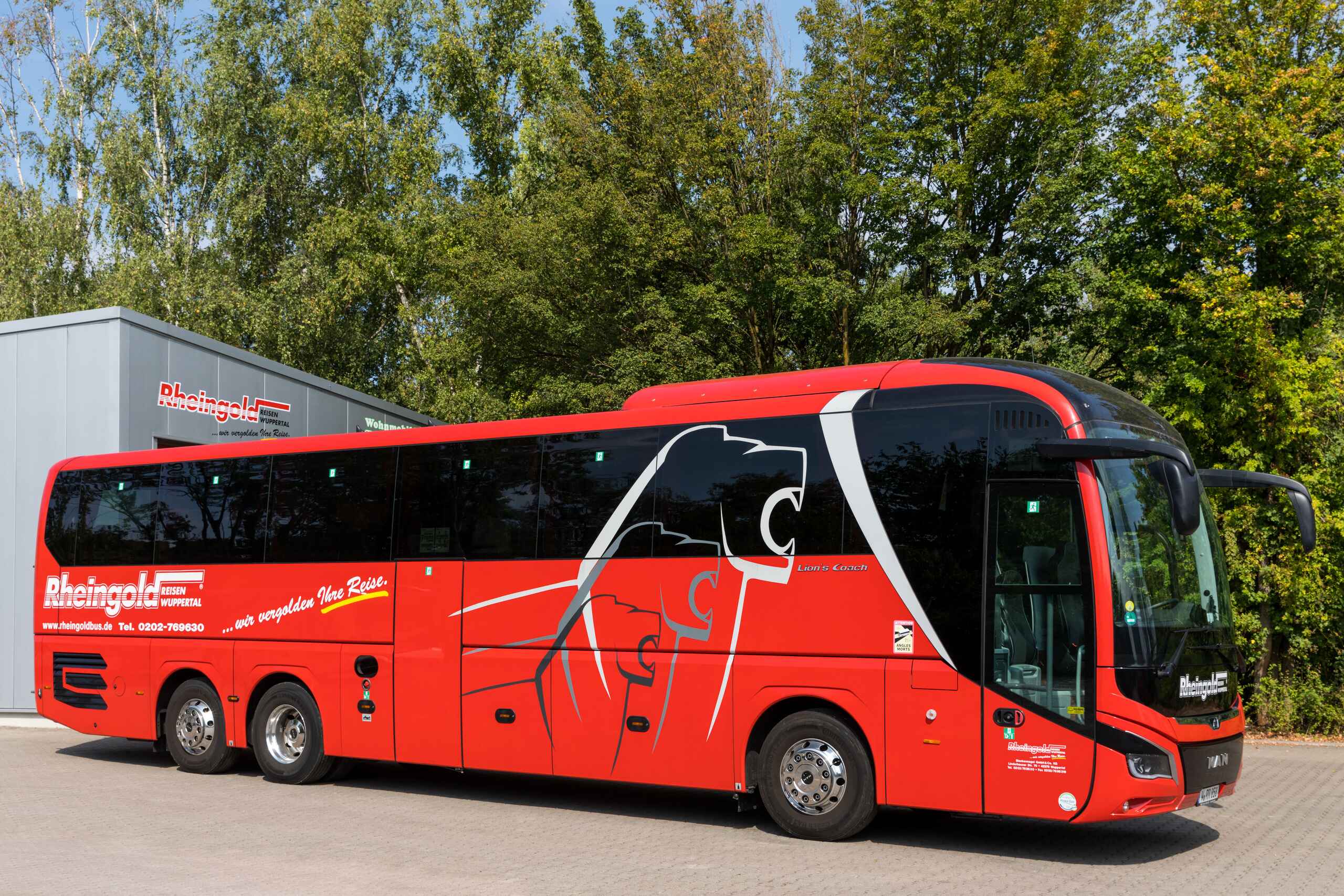 5D2 8972 1 1 - Rheingoldbus Wuppertal